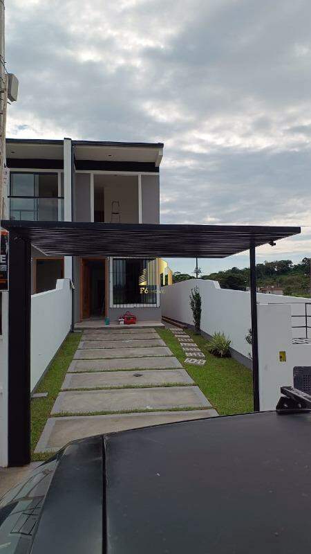 Sobrado à venda com 2 quartos, 100m² - Foto 2