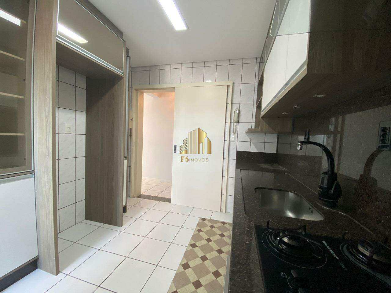 Apartamento à venda com 3 quartos, 100m² - Foto 7