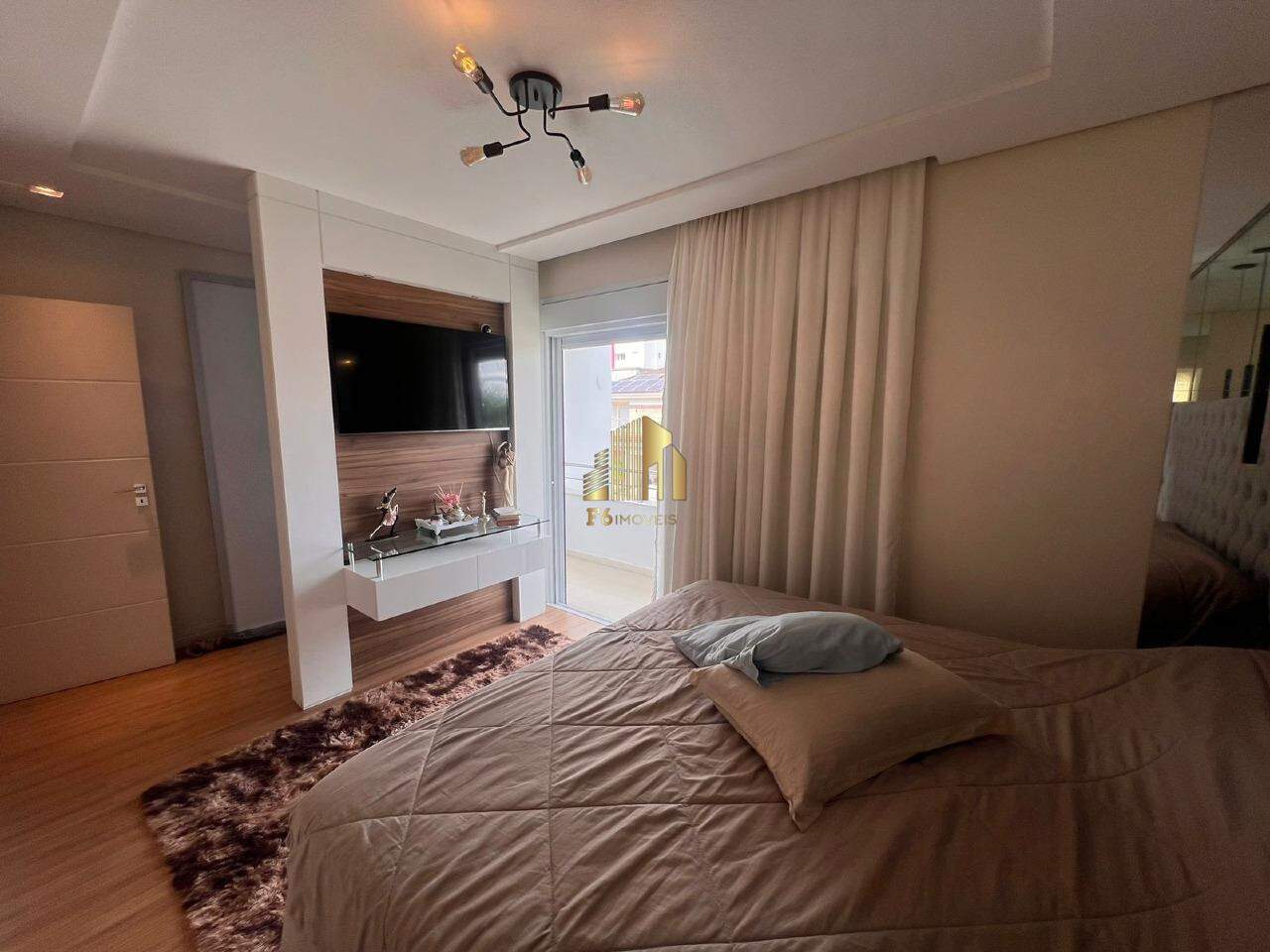 Casa à venda com 3 quartos, 348m² - Foto 16