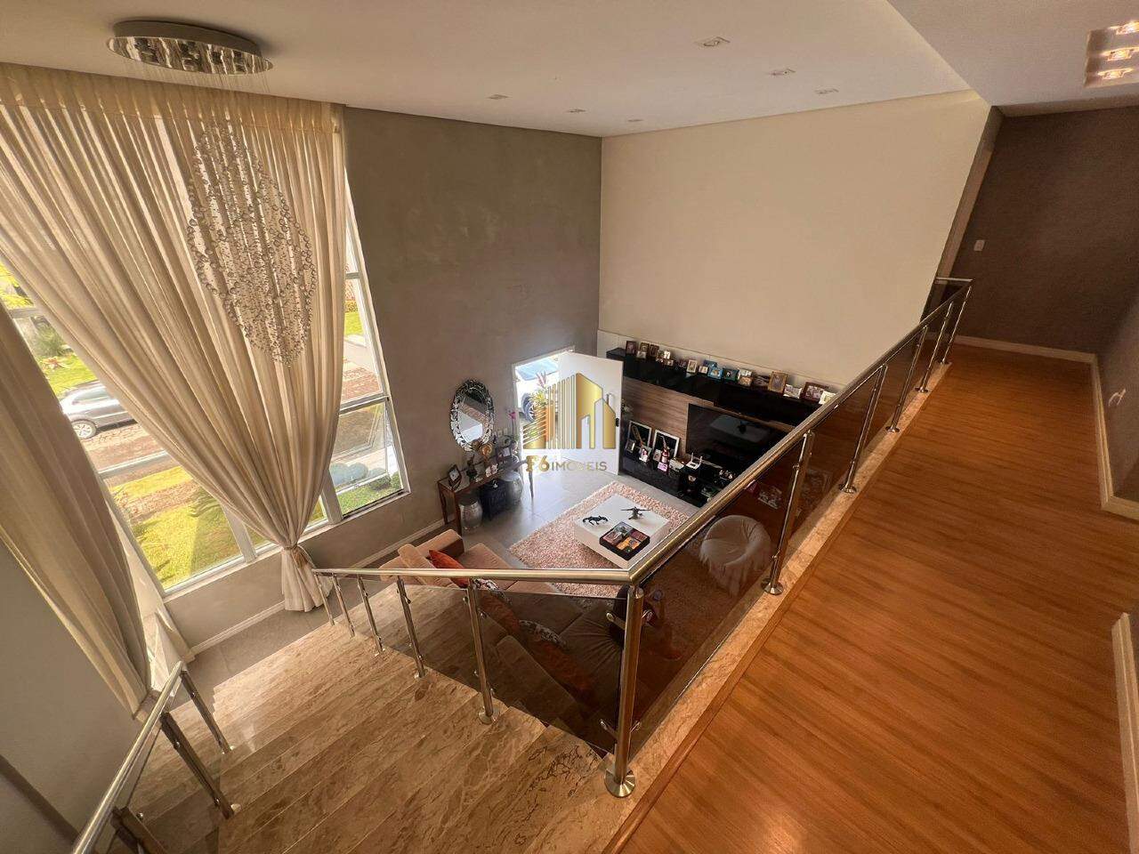 Casa à venda com 3 quartos, 348m² - Foto 9