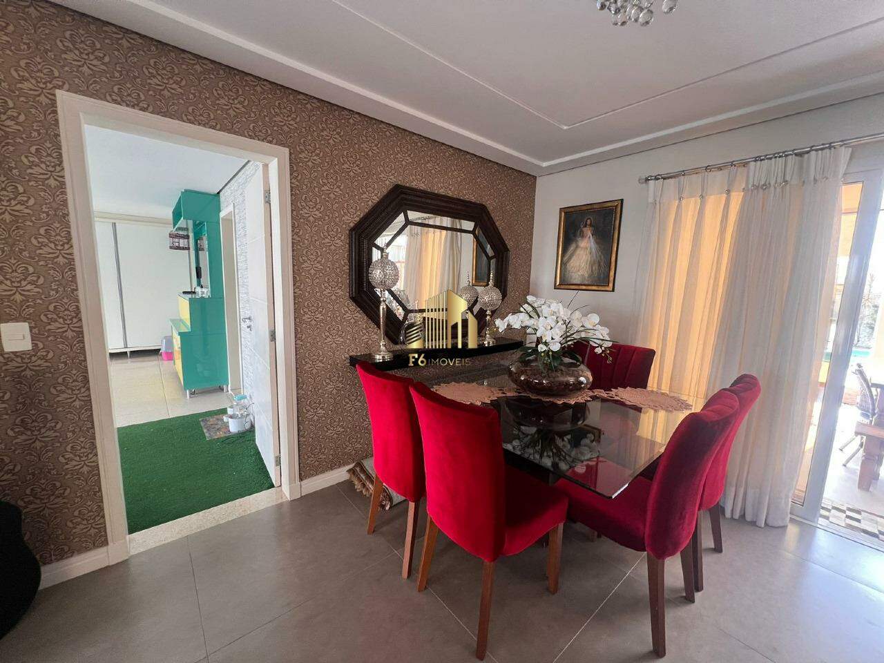 Casa à venda com 3 quartos, 348m² - Foto 6