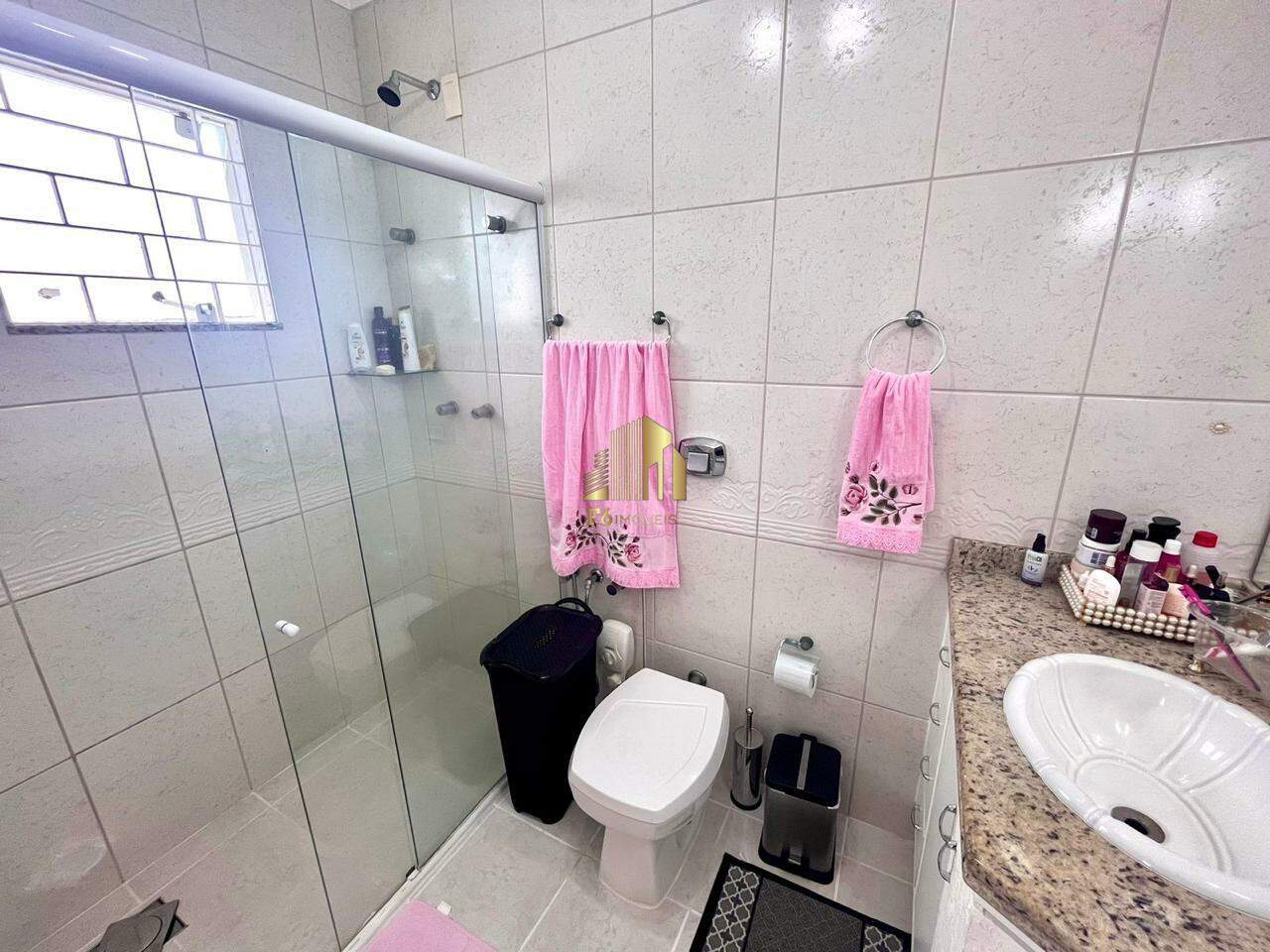 Sobrado à venda com 3 quartos, 224m² - Foto 14