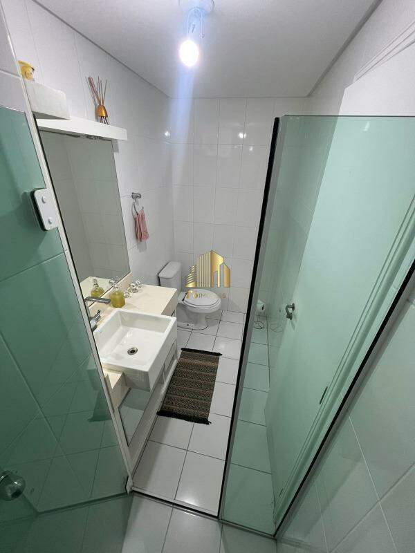 Apartamento à venda com 2 quartos, 73m² - Foto 13