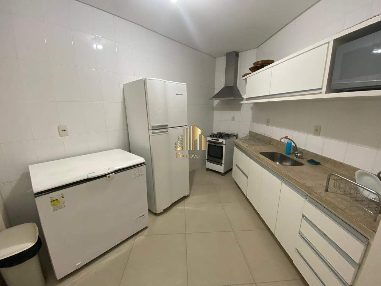 Apartamento à venda com 2 quartos, 73m² - Foto 24