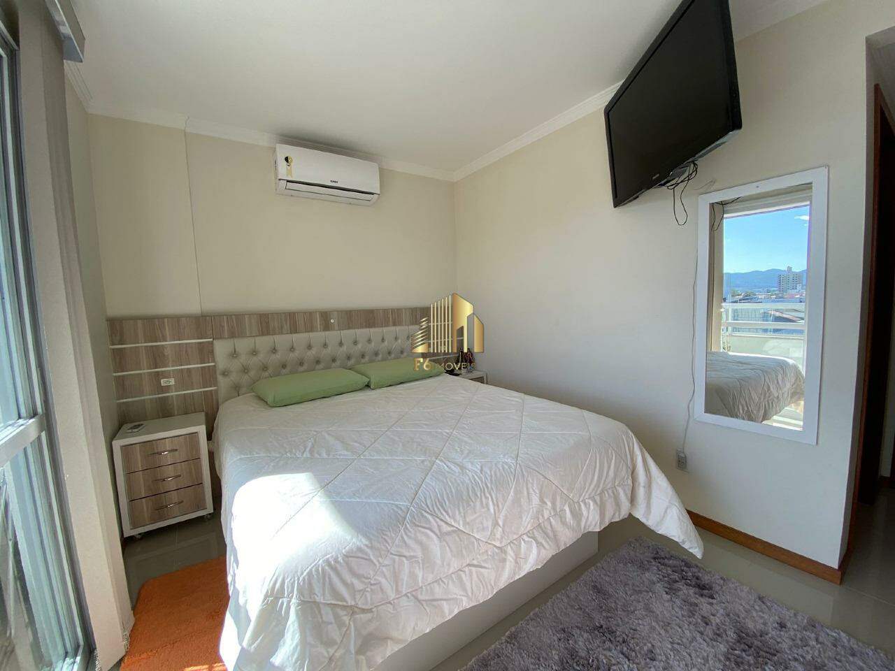 Apartamento à venda com 2 quartos, 85m² - Foto 17