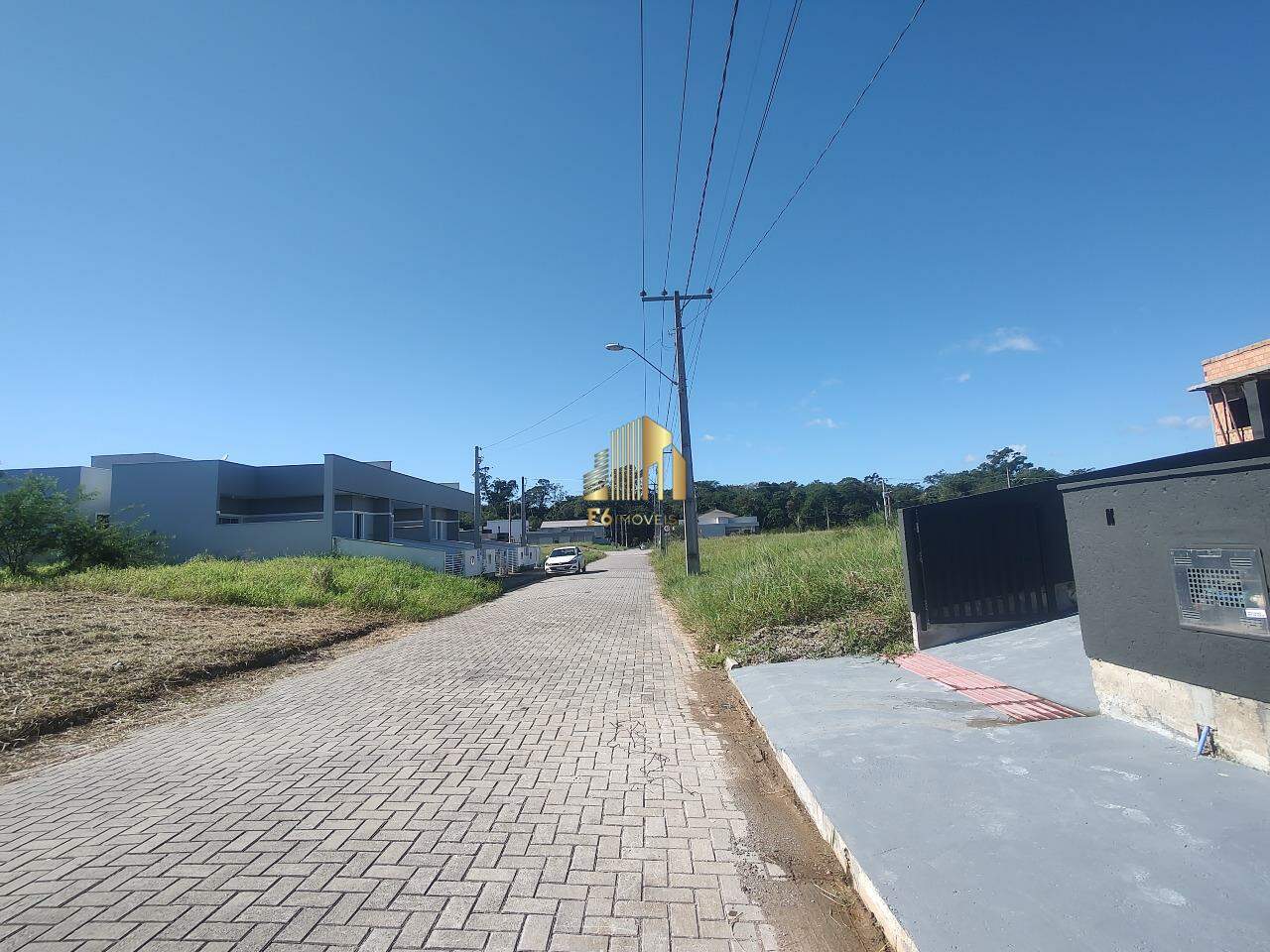 Sobrado à venda com 2 quartos, 78m² - Foto 3