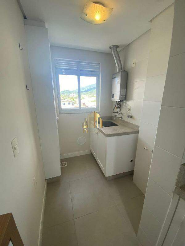 Apartamento à venda com 2 quartos, 100m² - Foto 25