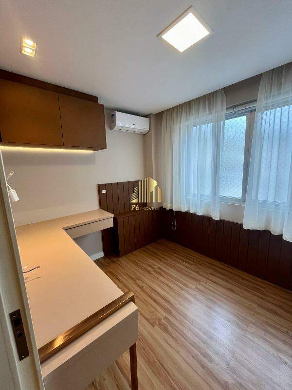 Apartamento à venda com 3 quartos, 78m² - Foto 12