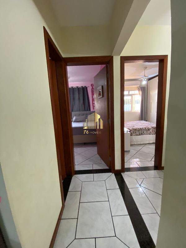 Casa à venda com 3 quartos, 130m² - Foto 11