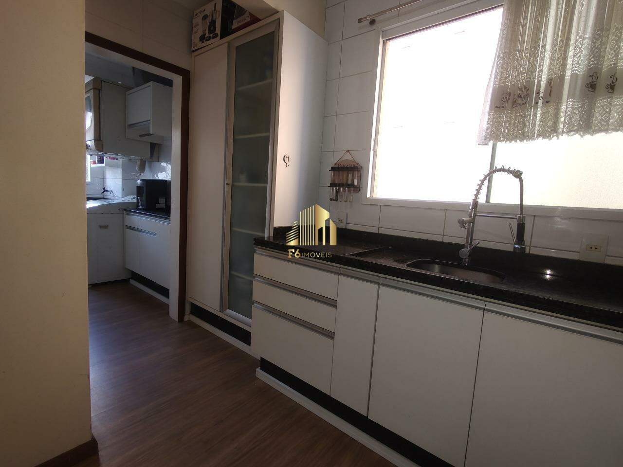 Apartamento à venda com 3 quartos, 110m² - Foto 14