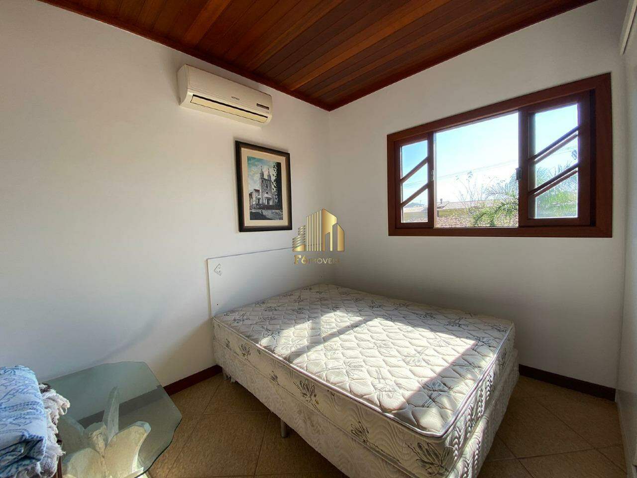 Casa à venda com 4 quartos, 200m² - Foto 20