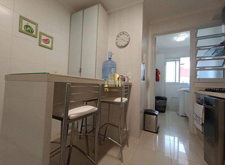 Apartamento à venda com 3 quartos, 92m² - Foto 7