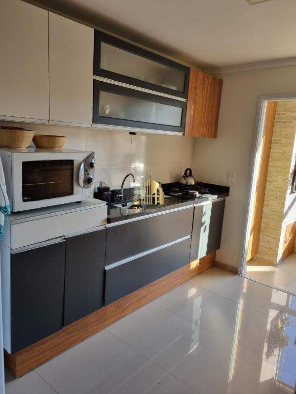 Apartamento à venda com 2 quartos, 68m² - Foto 8