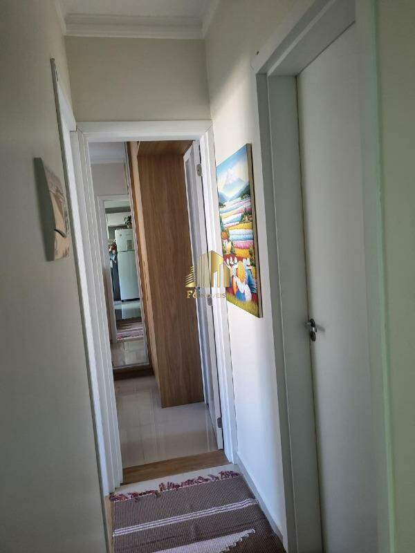 Apartamento à venda com 2 quartos, 68m² - Foto 19