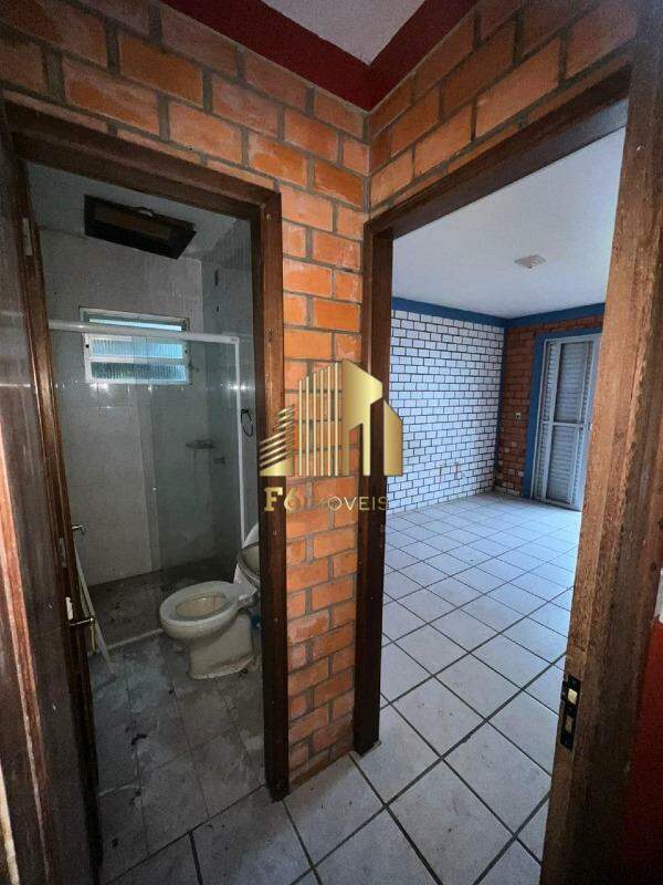 Terreno à venda com 4 quartos, 241m² - Foto 9