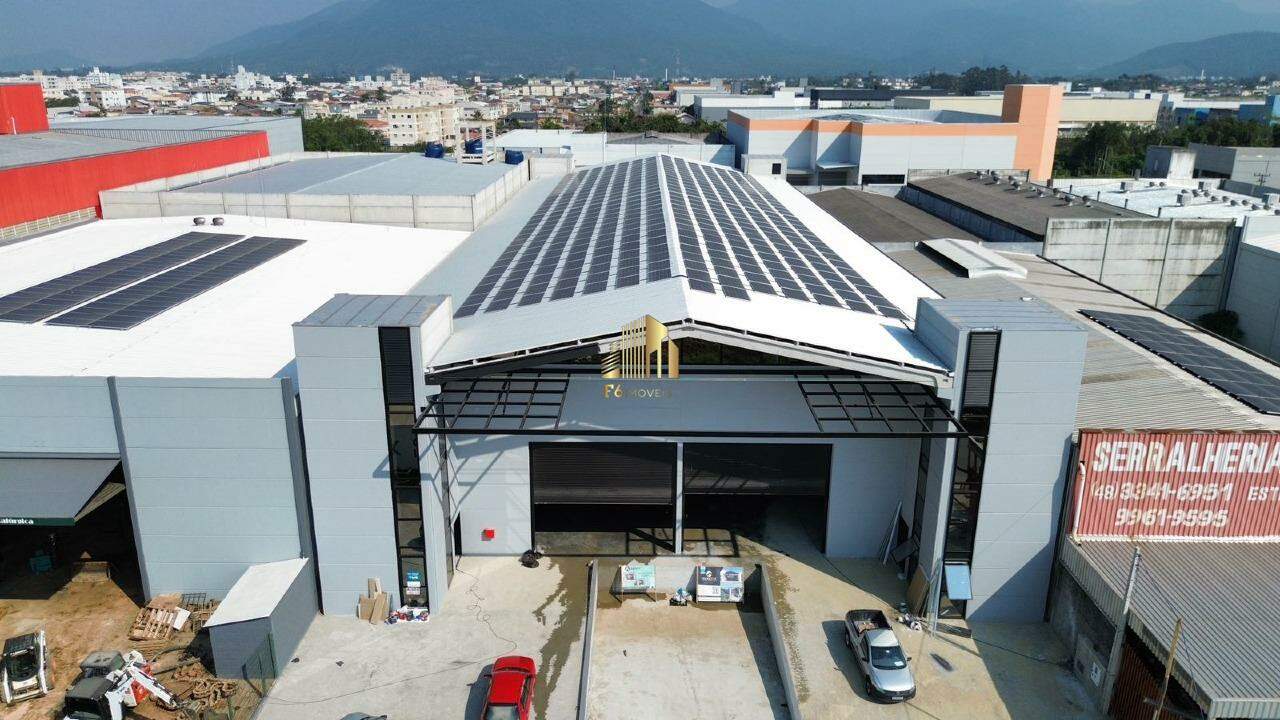 Depósito-Galpão-Armazém para alugar, 1500m² - Foto 2