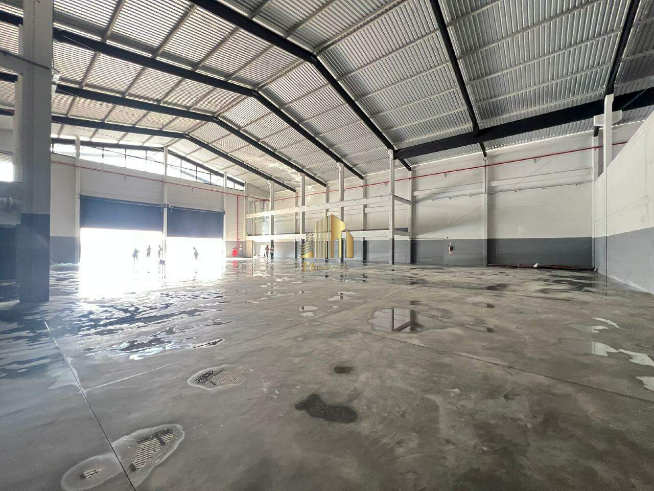 Depósito-Galpão-Armazém para alugar, 1500m² - Foto 3