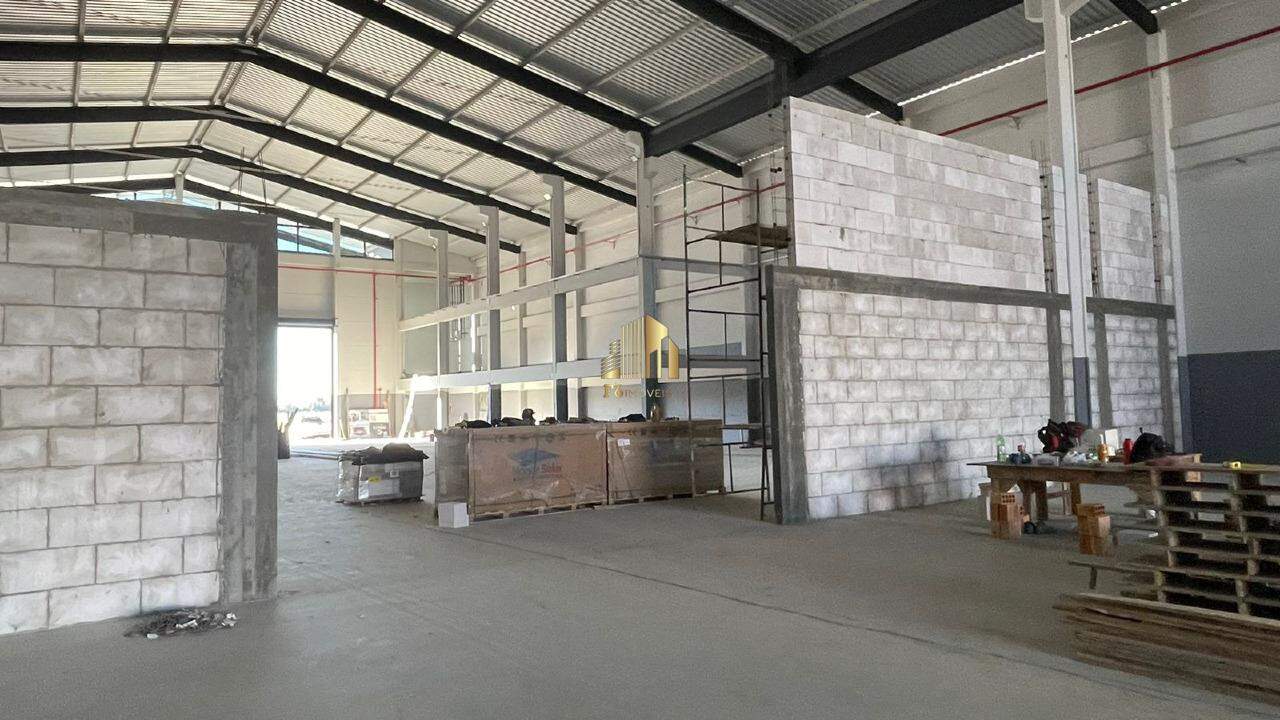 Depósito-Galpão-Armazém para alugar, 1500m² - Foto 13