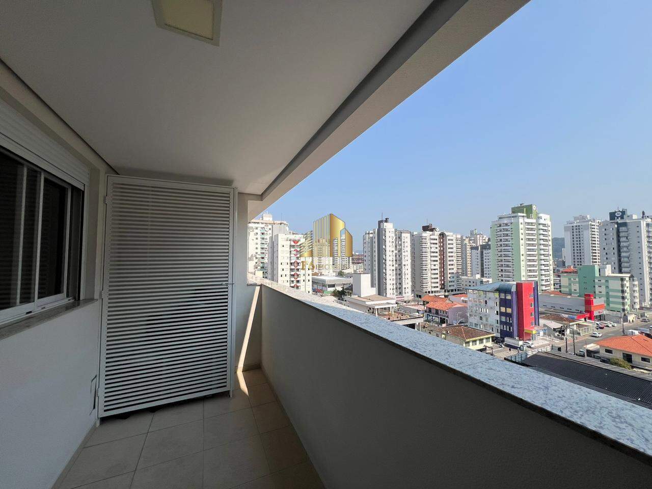 Apartamento à venda com 2 quartos, 82m² - Foto 11