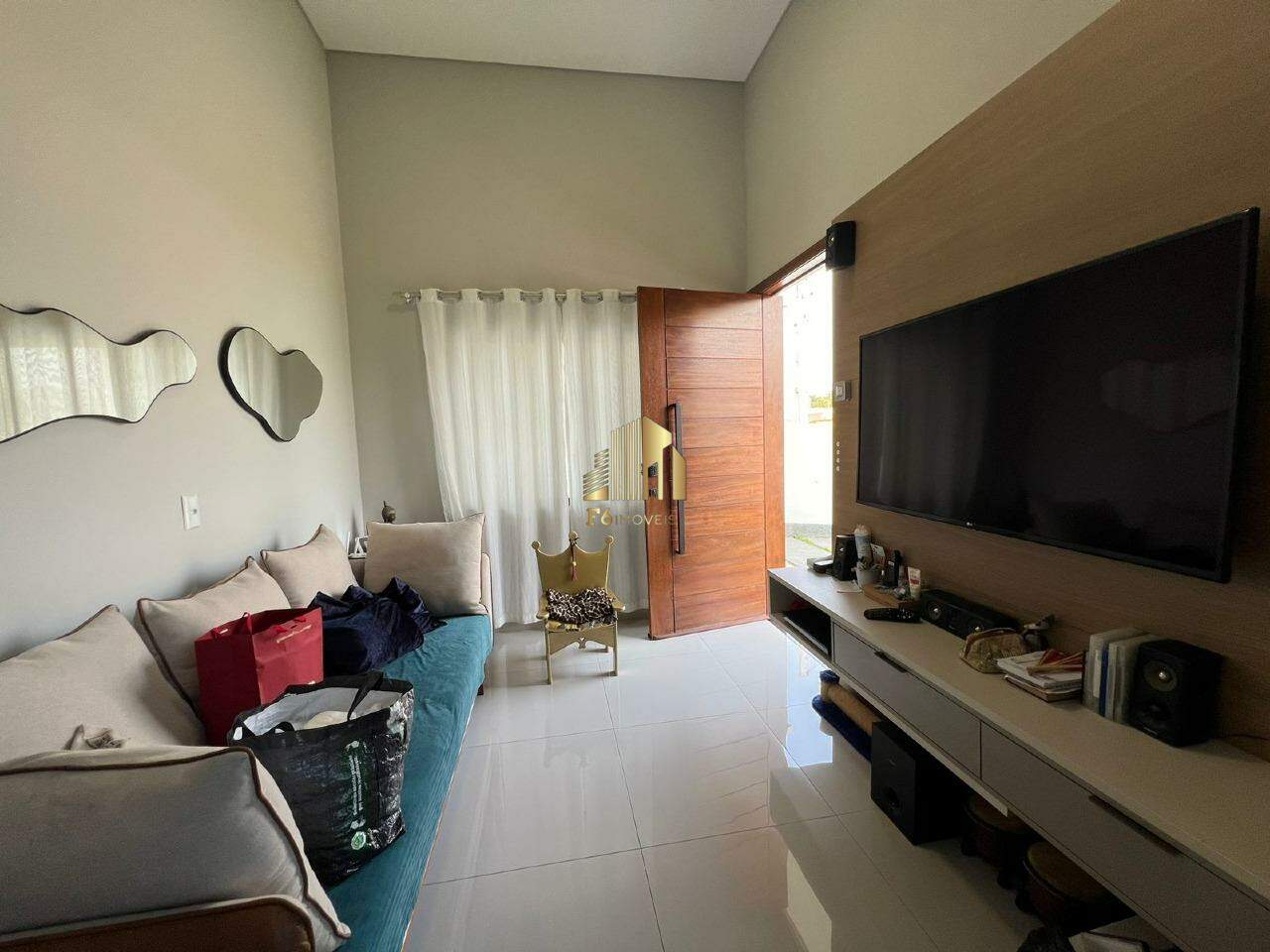 Casa à venda com 3 quartos, 110m² - Foto 4