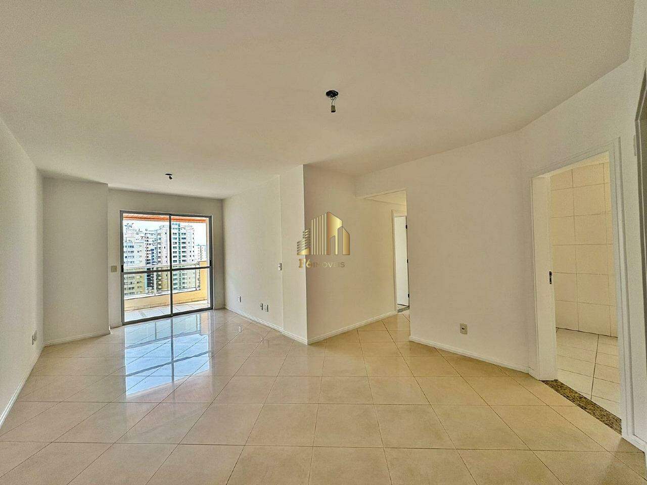 Apartamento à venda com 3 quartos, 131m² - Foto 5