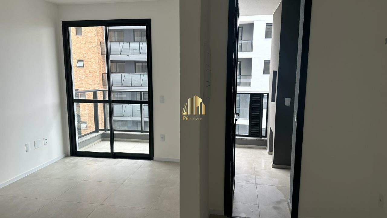 Apartamento à venda com 2 quartos, 64m² - Foto 5