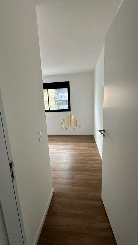 Apartamento à venda com 2 quartos, 64m² - Foto 13