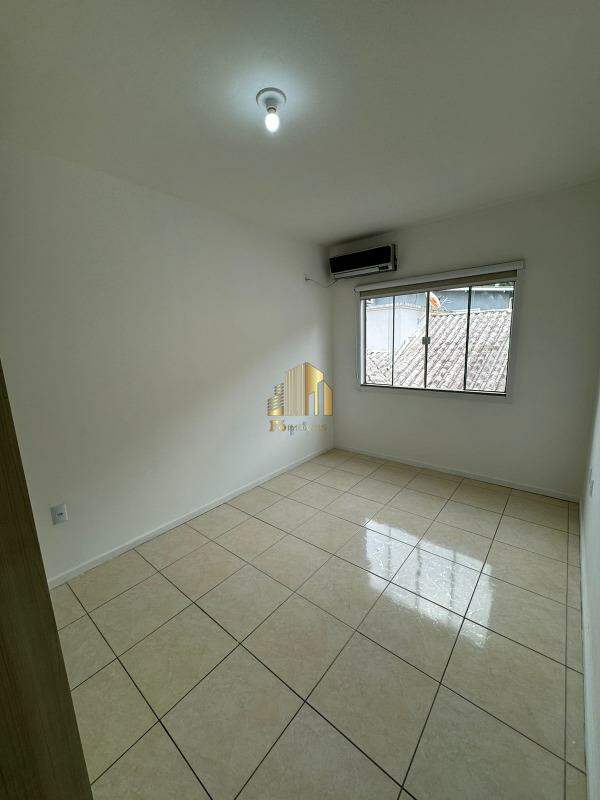 Apartamento à venda com 2 quartos, 65m² - Foto 10