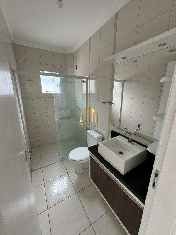 Apartamento à venda com 2 quartos, 65m² - Foto 11