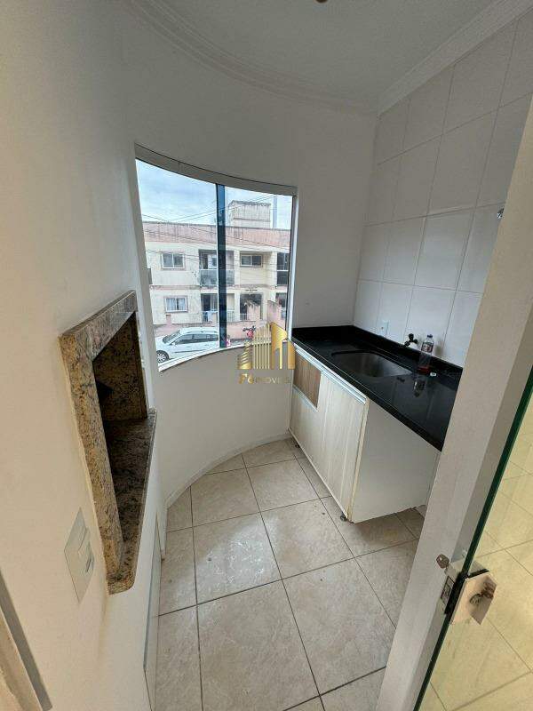 Apartamento à venda com 2 quartos, 65m² - Foto 8