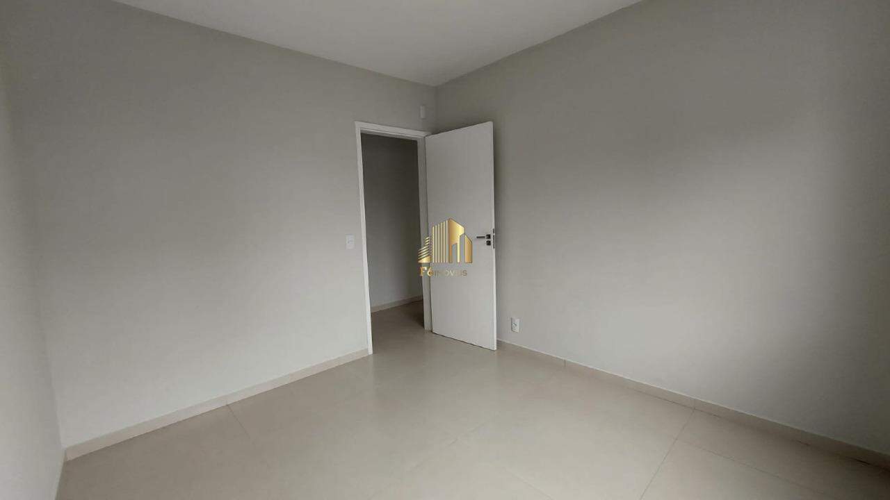 Apartamento à venda com 2 quartos, 69m² - Foto 12