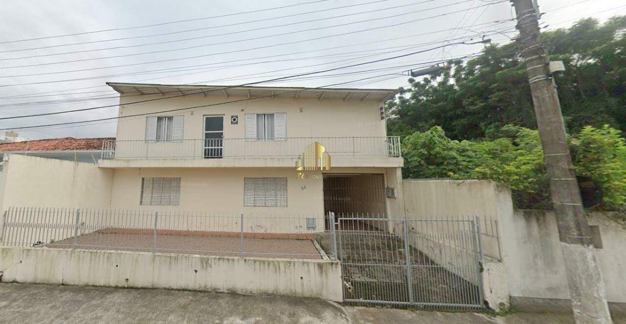 Prédio Inteiro para alugar com 7 quartos, 340m² - Foto 2