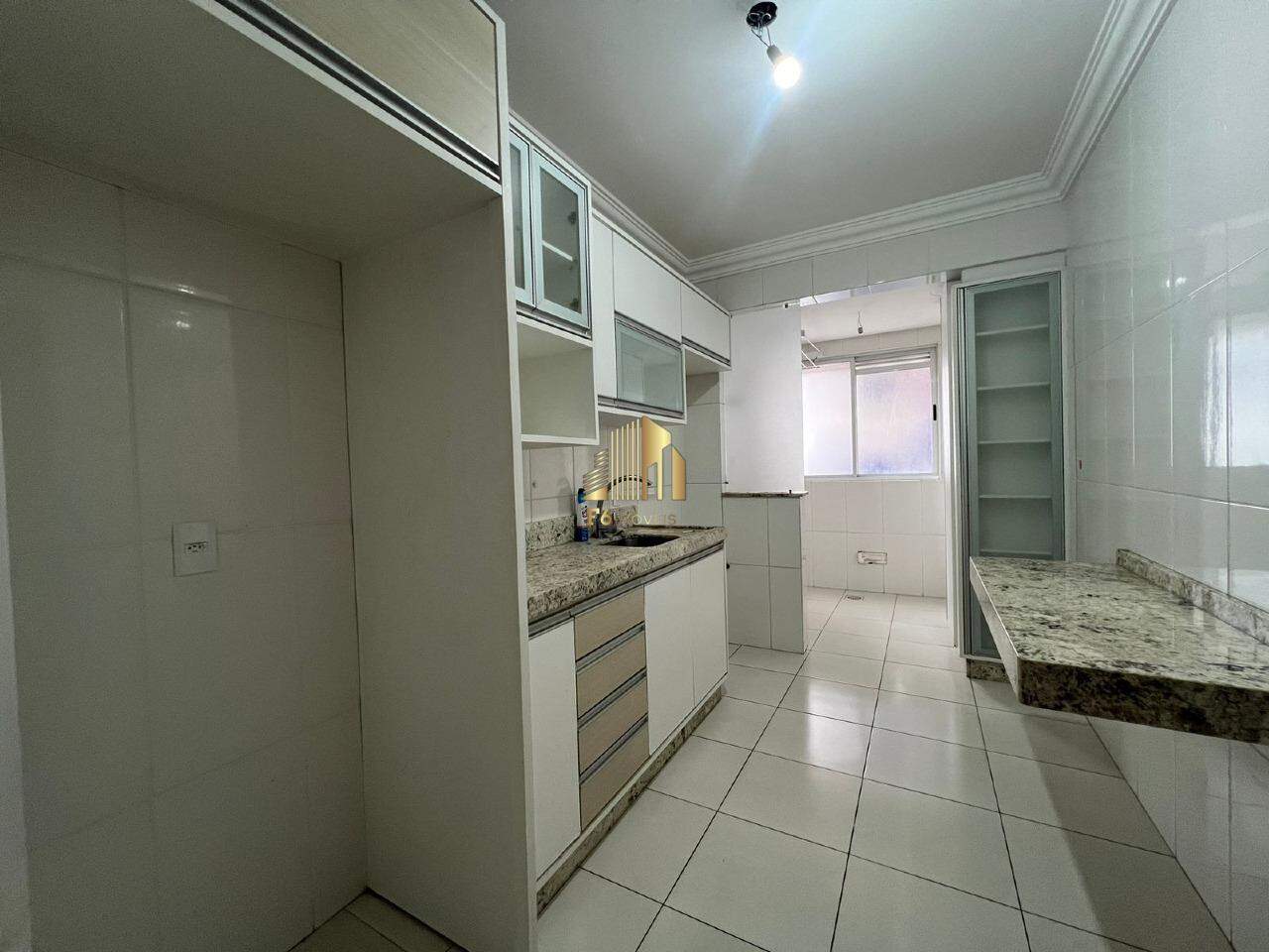 Apartamento à venda com 2 quartos, 88m² - Foto 6