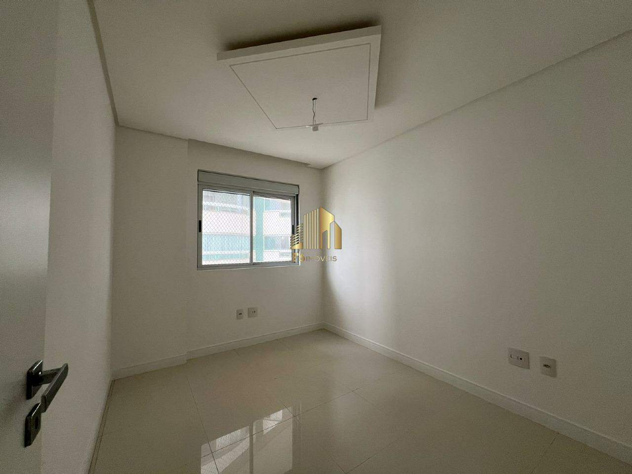 Apartamento à venda com 2 quartos, 108m² - Foto 15