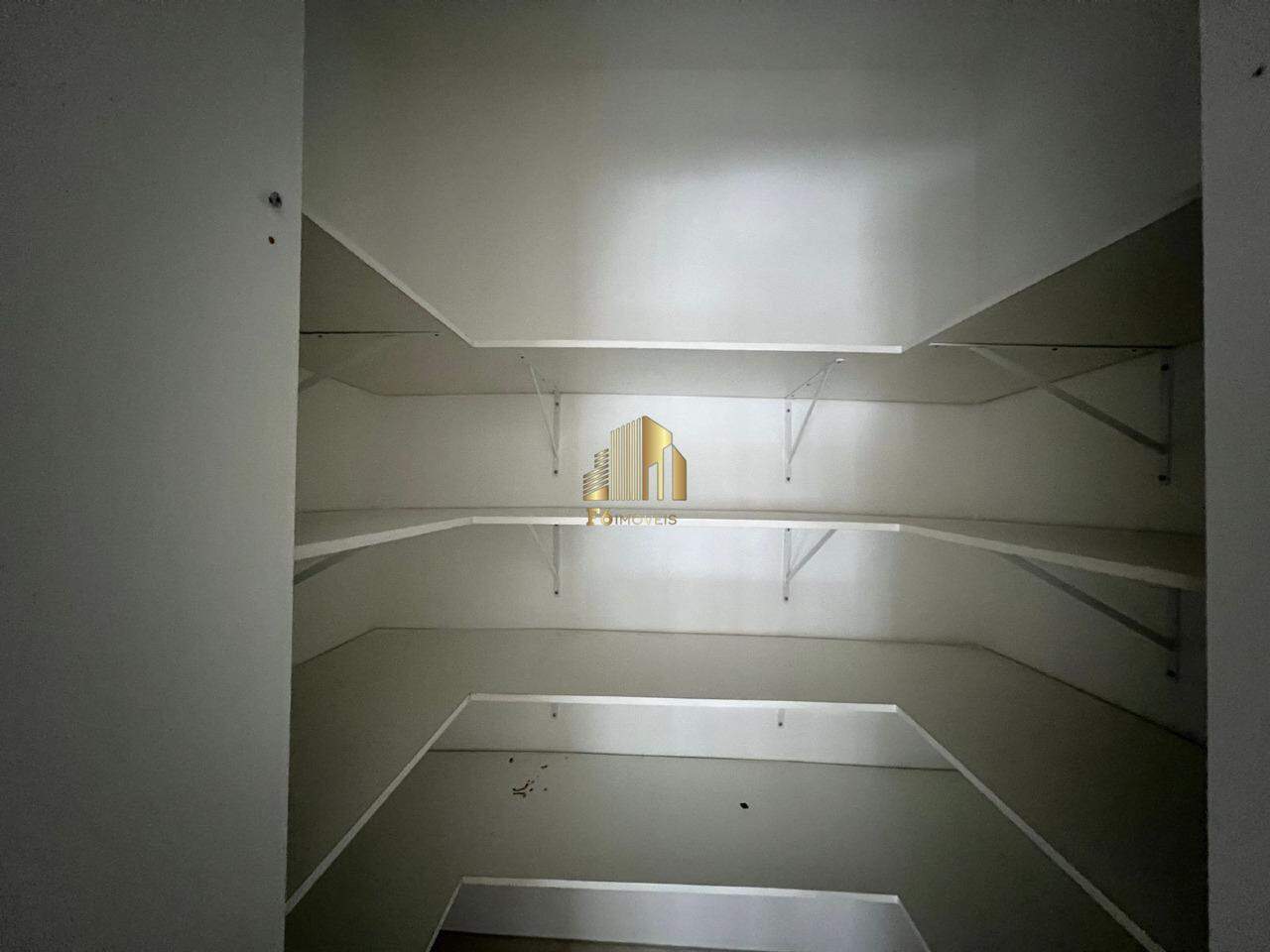 Apartamento para alugar com 3 quartos, 106m² - Foto 19