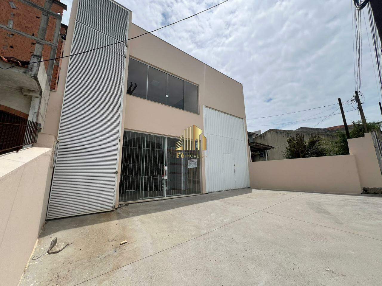 Depósito-Galpão-Armazém para alugar, 270m² - Foto 2