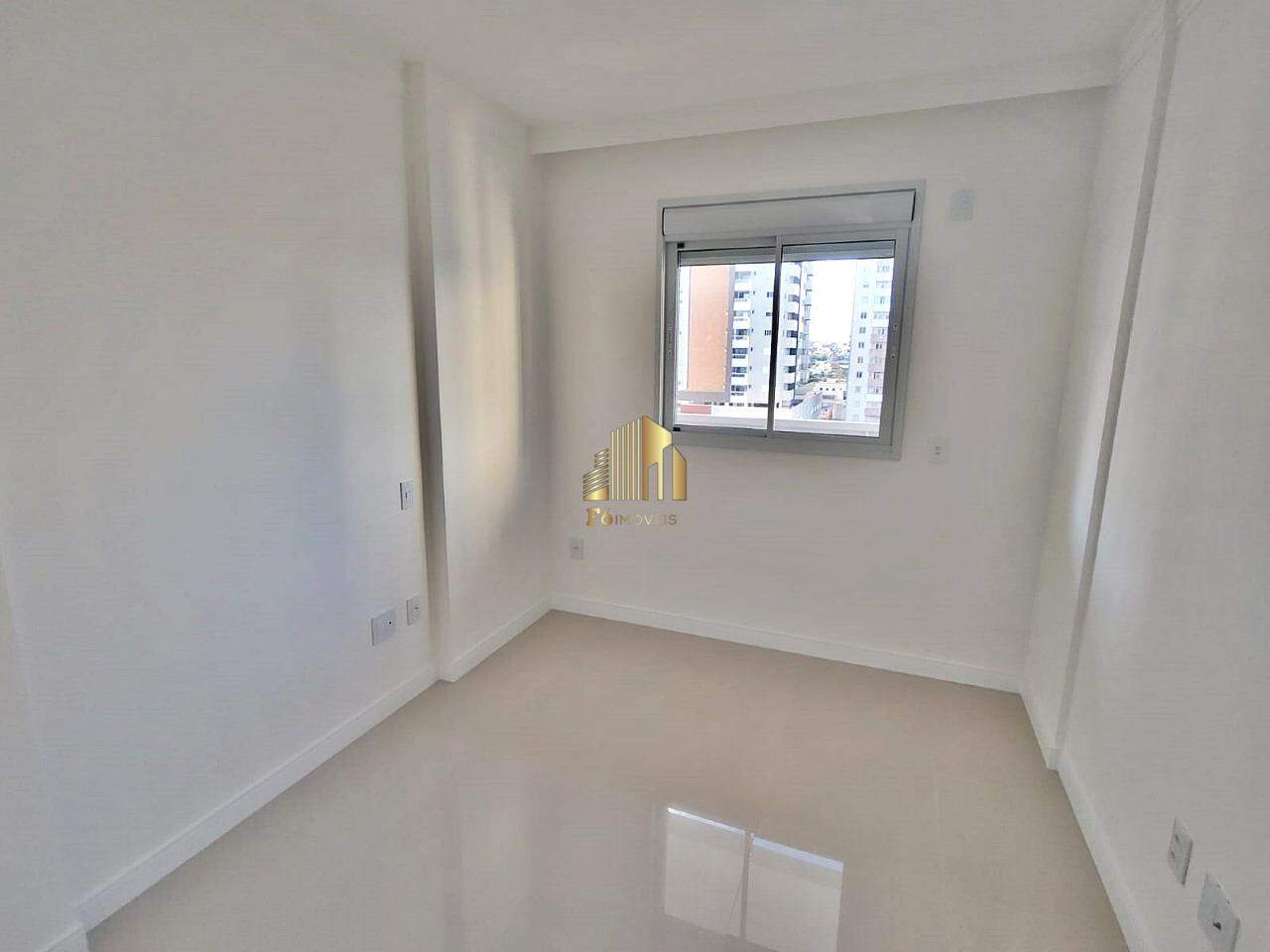 Apartamento à venda com 3 quartos, 108m² - Foto 14