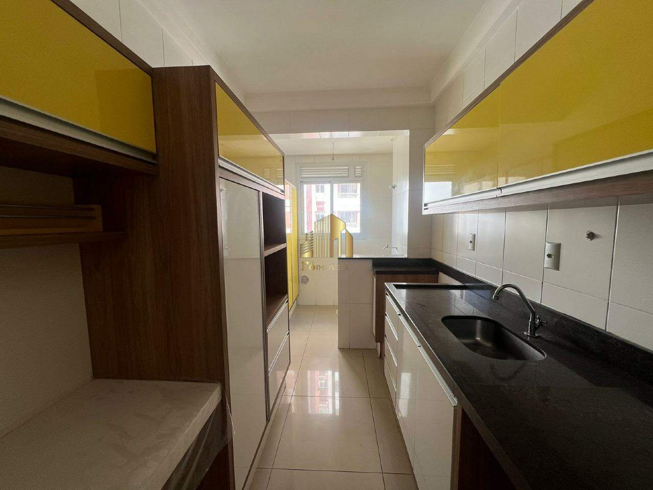 Apartamento à venda com 3 quartos, 83m² - Foto 6