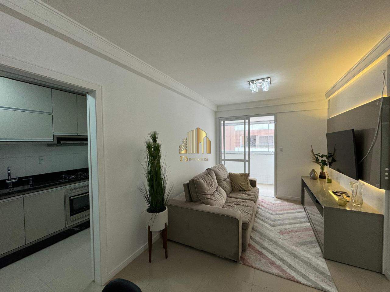 Apartamento para alugar com 2 quartos, 77m² - Foto 6