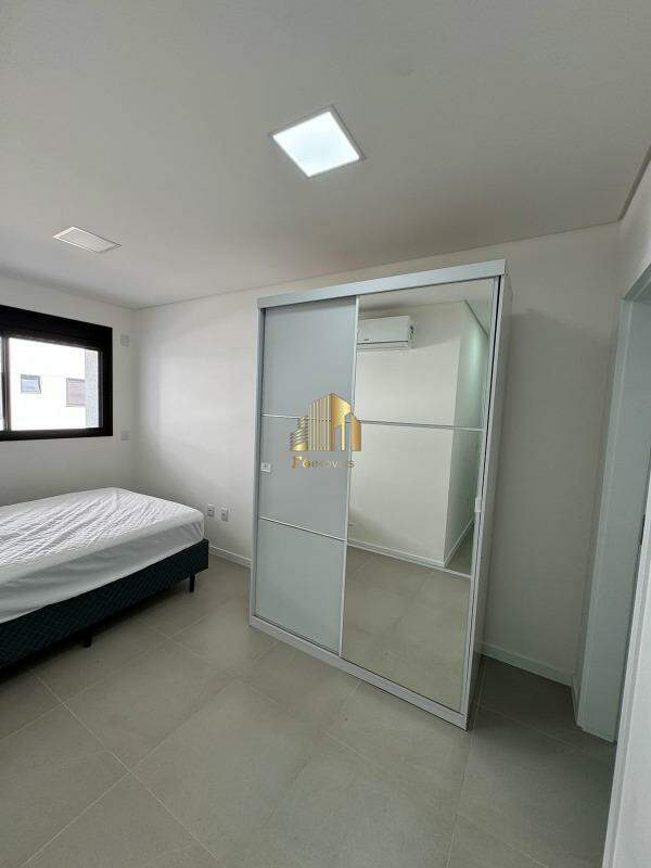 Apartamento à venda com 2 quartos, 76m² - Foto 16