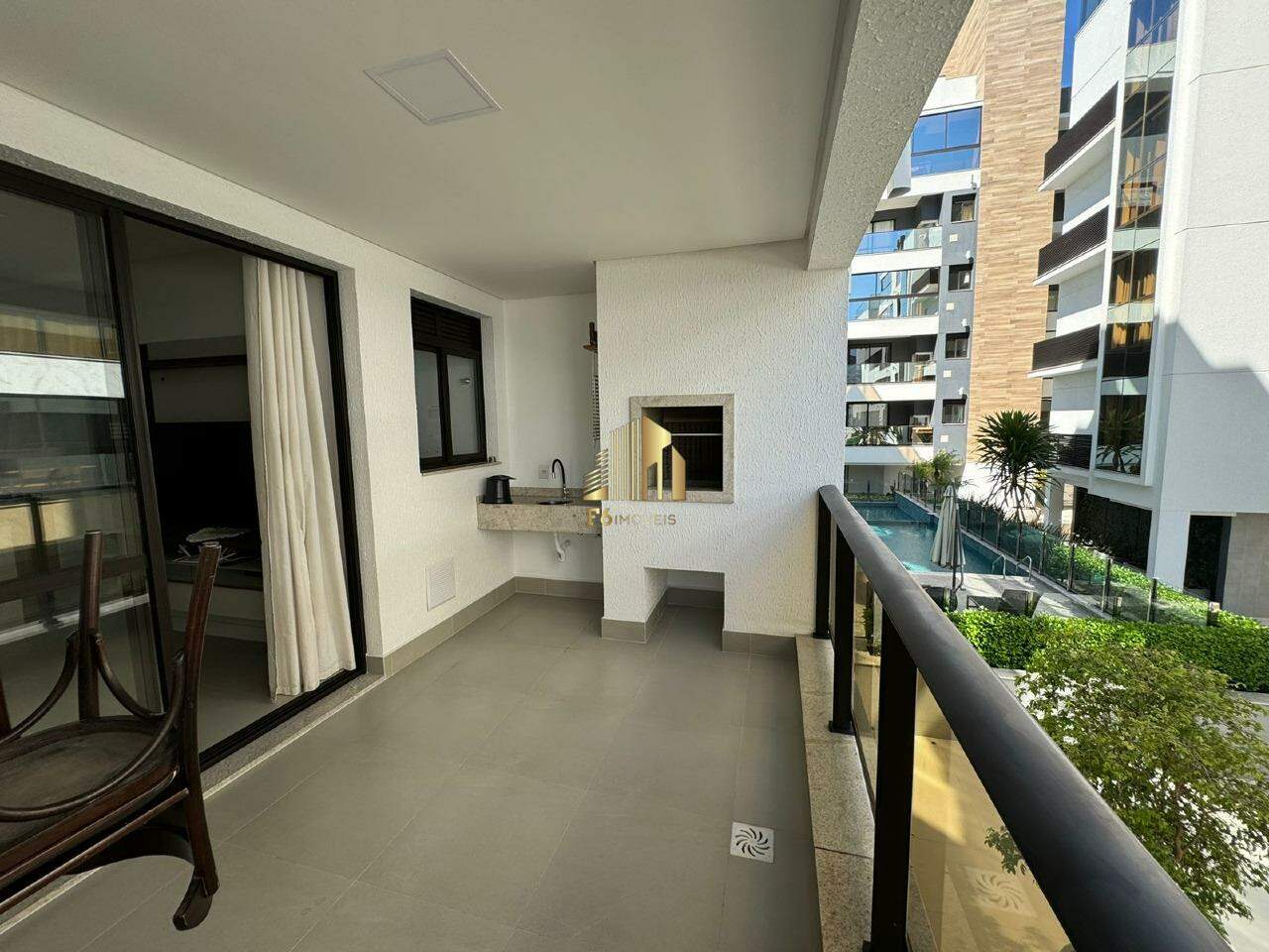 Apartamento à venda com 2 quartos, 76m² - Foto 8