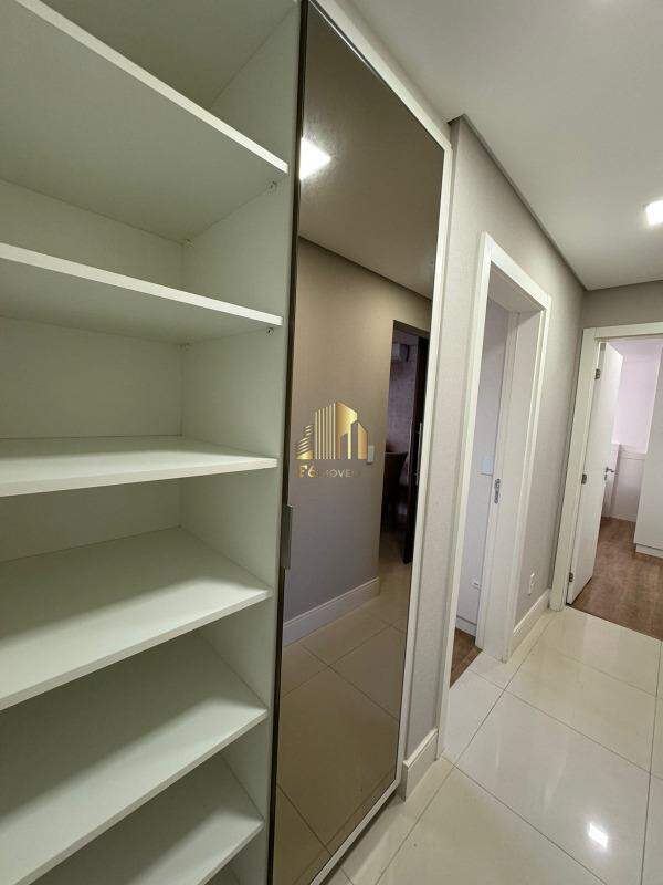 Apartamento à venda com 3 quartos, 112m² - Foto 23