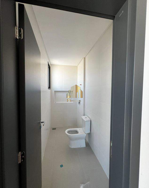 Apartamento à venda com 4 quartos, 188m² - Foto 6