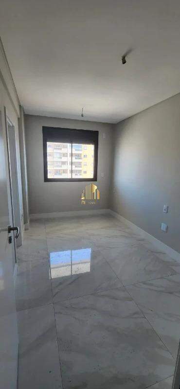 Apartamento à venda com 2 quartos, 90m² - Foto 12