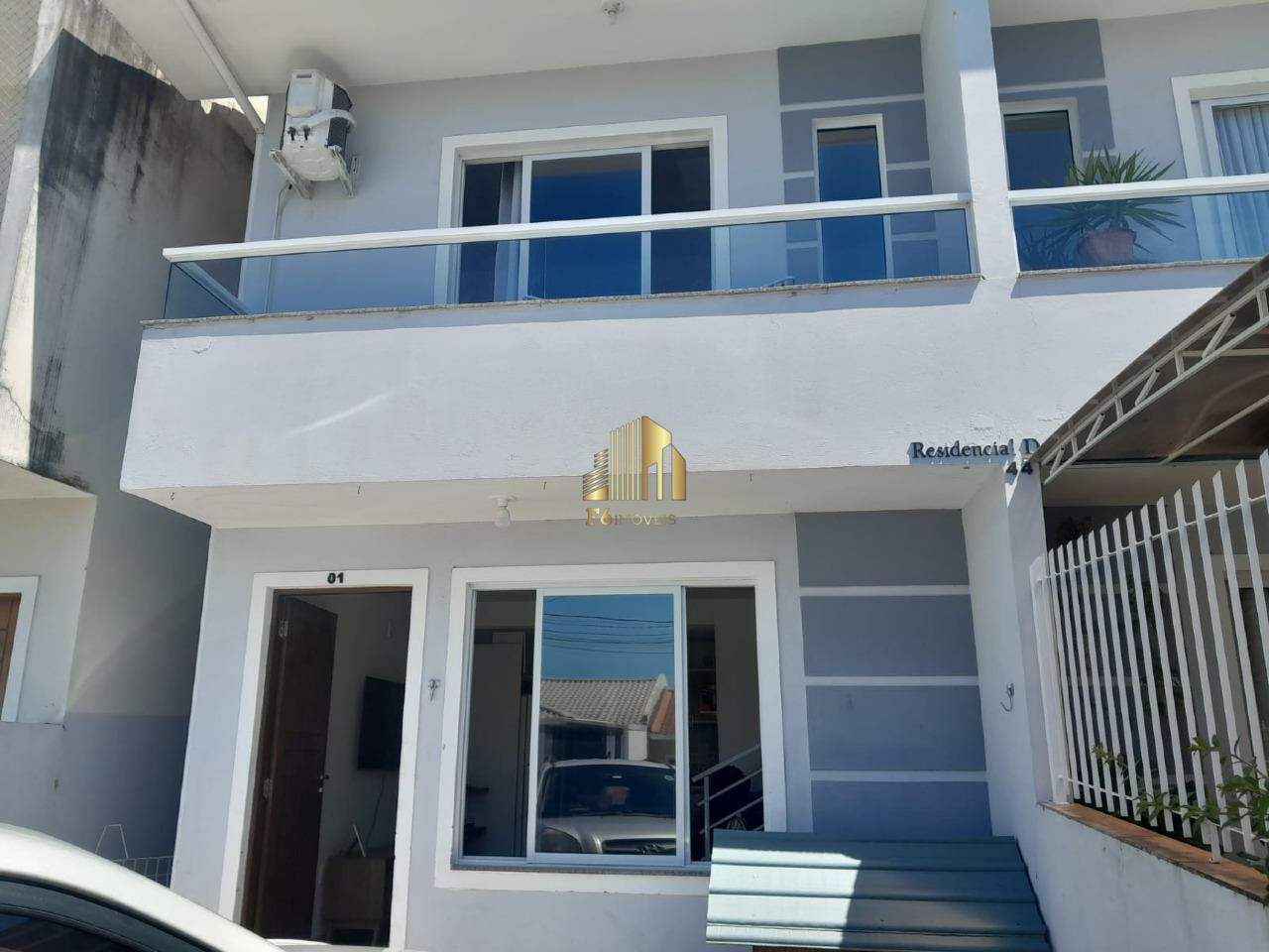 Sobrado à venda com 2 quartos, 63m² - Foto 1