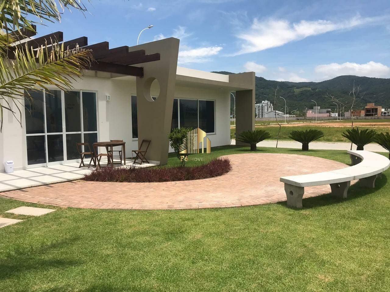 Casa de Condomínio para alugar com 3 quartos, 160m² - Foto 17