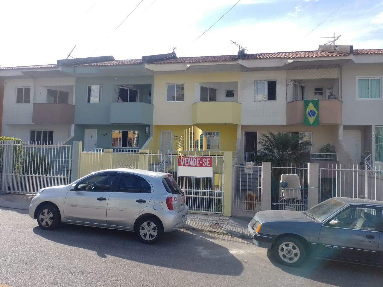 Sobrado à venda com 3 quartos, 156m² - Foto 1