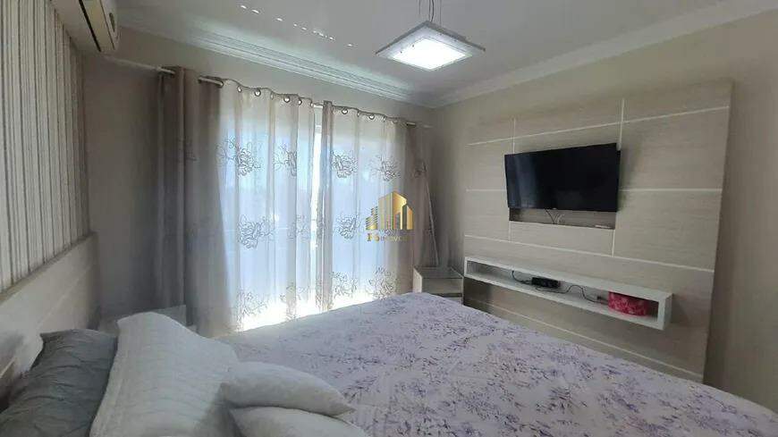 Casa à venda com 4 quartos, 240m² - Foto 13