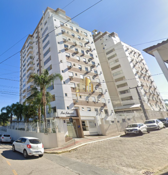 Apartamento à venda com 3 quartos, 77m² - Foto 1