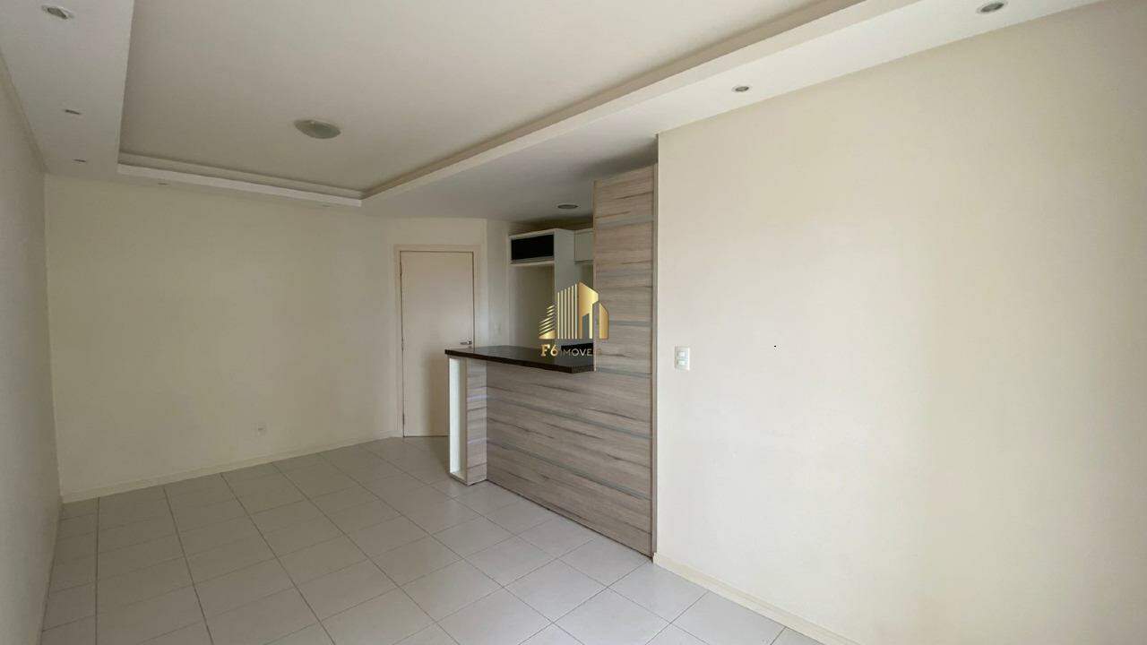 Apartamento à venda com 3 quartos, 77m² - Foto 5